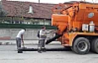 YOL BAKIM VE ONARIM ÇALIŞMALARINA DEVAM 