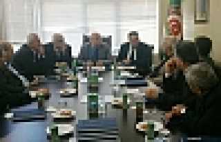 ZİRAAT ODASI BAŞKANLARI HENDEK’TE 