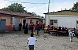 Çocuklarımızı Bu Okula Göndermeyeceğiz