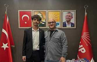 Hendek CHP Gençlik Kolları Başkanı Metehan Köse Oldu