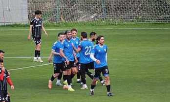 Hendekspor, Sivas Gücü Belediye Spor’u 4-2 Mağlup Etti