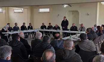 İlçe Protokolü Akova’da Vatandaşlarla Buluştu