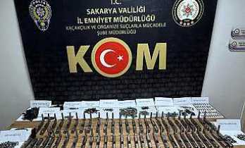 Hendek’te 1460 Adet Kaçak Silah Parçası Ele Geçirildi