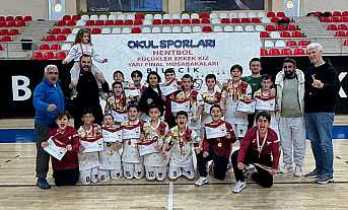 Şehit Mahmutbey Ortaokulu, Türkiye Finallerinde