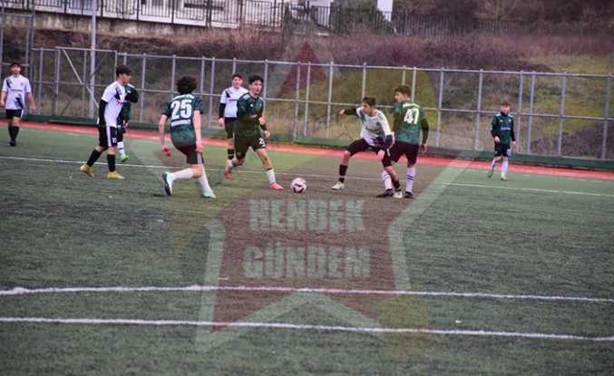 Yeşiller Gençlikspor 3 – 2 Hendek Gençlikspor