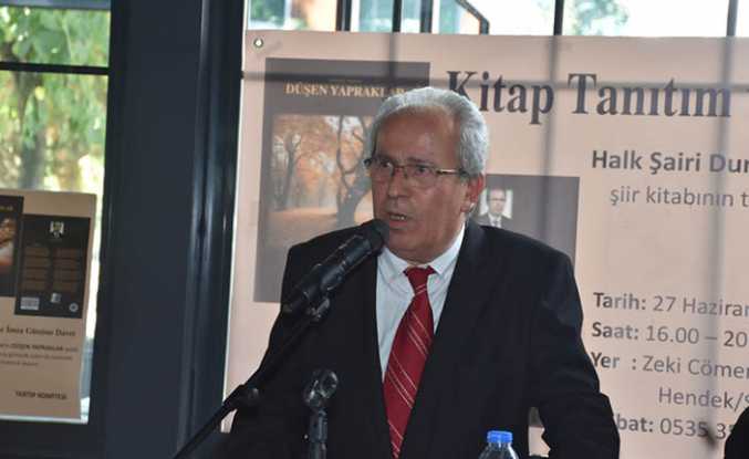 Halk Şairi Dursun Yelken’den İmza Günü