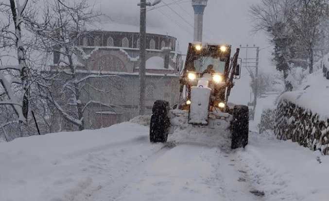 Hendek Belediyesi´nin Karla Mücadelesi Başladı