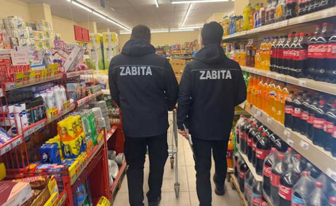 Hendek’te Zabıta Ekiplerinden Zincir Marketlere Sıkı Denetim