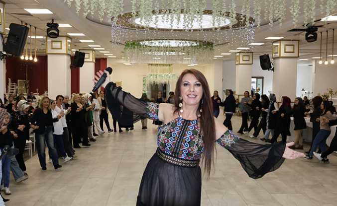 Kadınlar Matinesi Keyifli Anlara Sahne Oldu