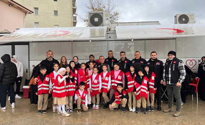 SAKE’den Kan Bağışı