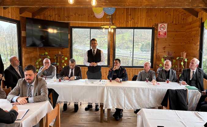 İlçe Protokolü Çukurhan’da Vatandaşlarla Buluştu