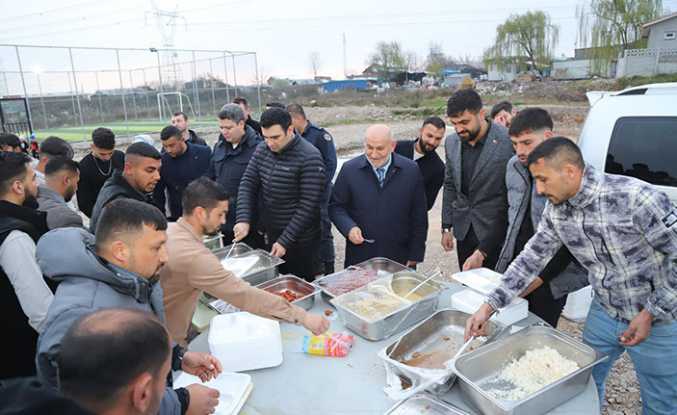 Hendek Protokolü Turanlar Mahallesi İftar Programında Buluştu…