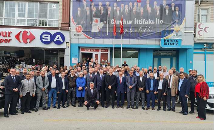 MHP Hendek İlçe Teşkilatı Bayramlaştı