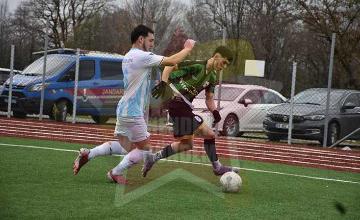 Yeşilyurt Beldespor:0 Kocaalispor:3