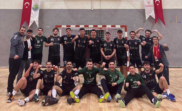 1954 Hendek Spor Play-Off’a Yükseldi