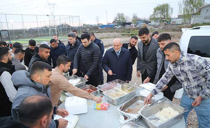 Hendek Protokolü Turanlar Mahallesi İftar Programında Buluştu…