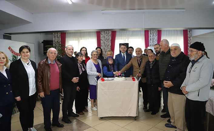 Hendek’te Yaşlılar Haftası Kapsamında Anlamlı Ziyaret