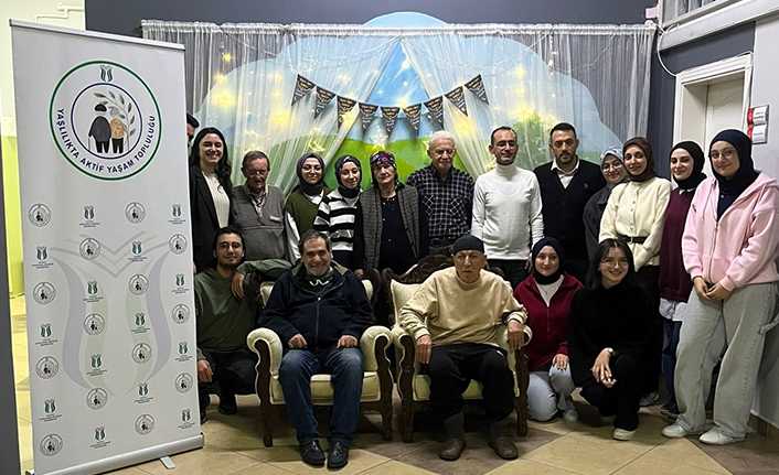 İftarlarını Huzurevi Sakinleriyle Yaptılar