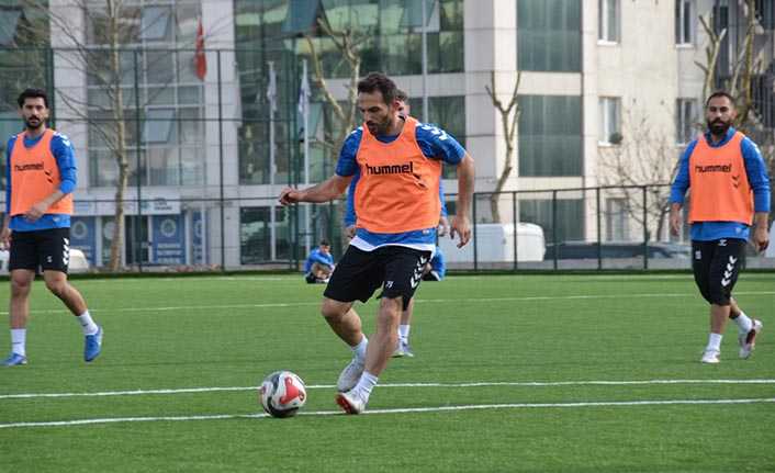 Hendekspor, İstanbul Deplasmanında