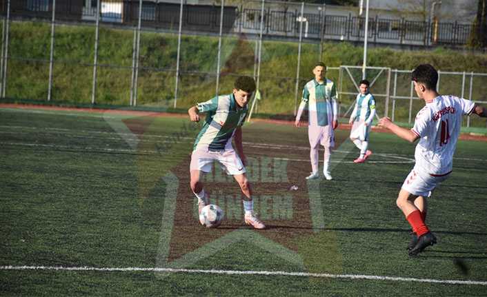 Yeşiller Gençlikspor:1 Kazimiyespor:1